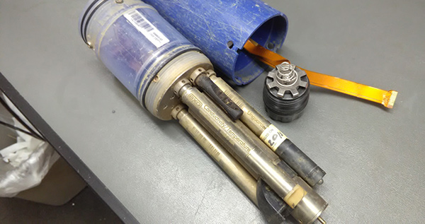 水質(zhì)檢測(cè)儀電極出現(xiàn)磨損 水質(zhì)檢測(cè)儀電極出現(xiàn)磨損